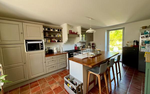 Maison à vendre    4 pièces •  Couzeix