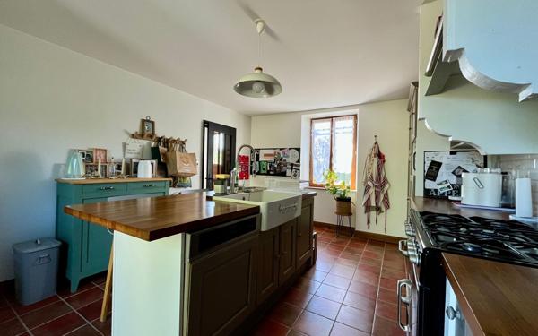 Maison à vendre    4 pièces •  Couzeix