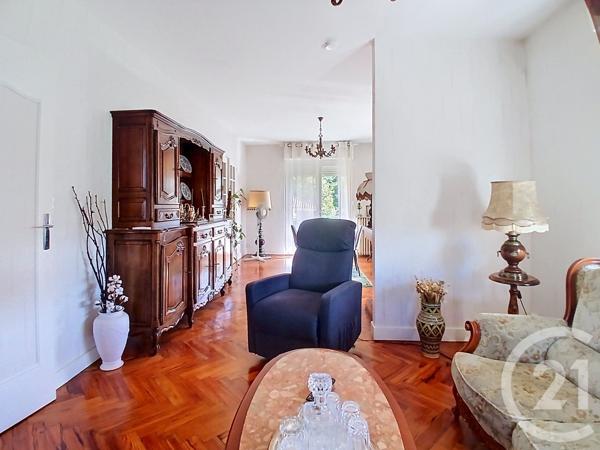 Maison à vendre  5 pièces - 131 m 2   MERIGNAC  - 33