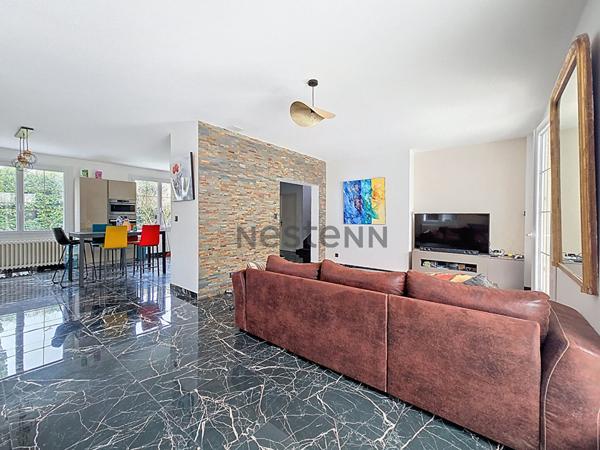 Maison Tours Nord - 6 pièces 135 m2 - 4 chambres - grand terrain