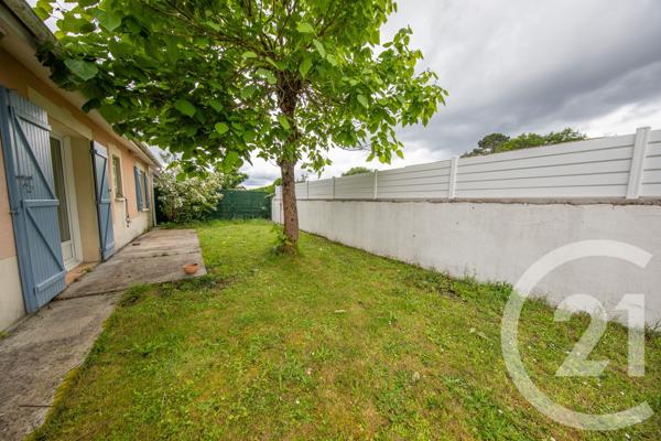 Maison à vendre  6 pièces - 96,55 m 2   ST MEDARD EN JALLES  - 33