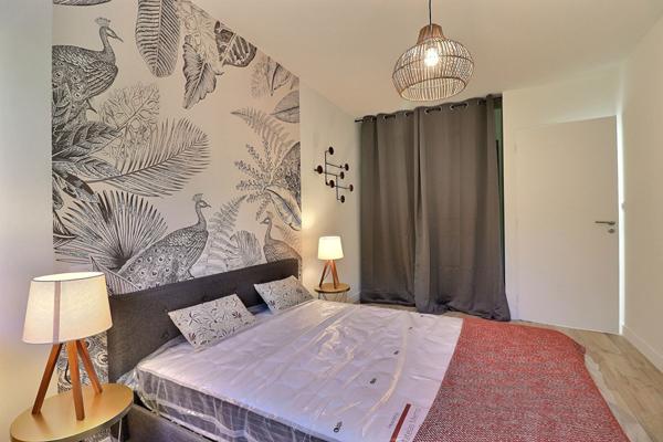 APPARTEMENT T2 MEUBLE AVEC TERRASSE - ALBI RUE DU ROC