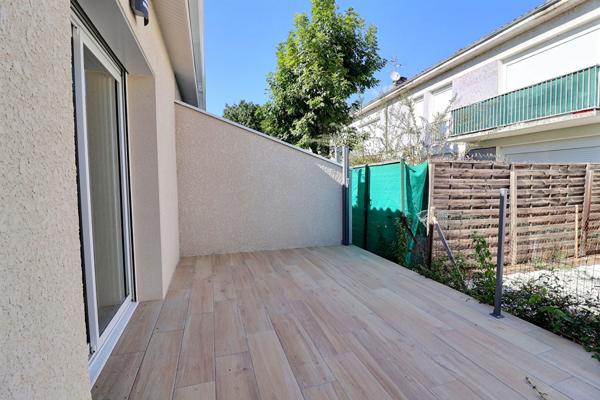APPARTEMENT T2 MEUBLE AVEC TERRASSE - ALBI RUE DU ROC