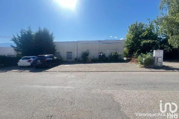 Atelier à vendre 456 m² Crolles