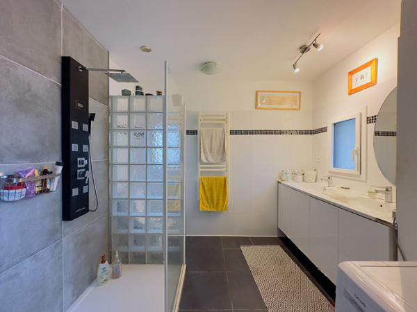 LA ROCHE SUR YON MAISON A VENDRE