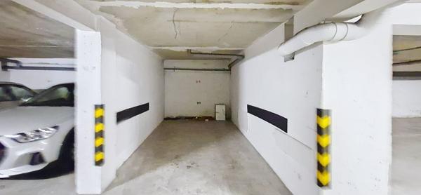 Appartement
         2 pièces
        - 40 m² Exclusivité 385 000 € *