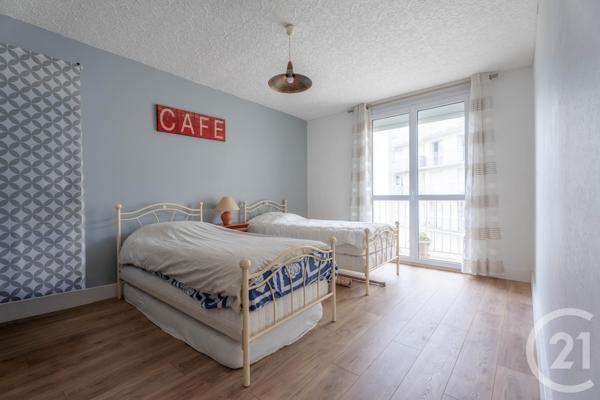 Appartement F4 à vendre  4 pièces - 90,40 m 2   BIARRITZ  - 64