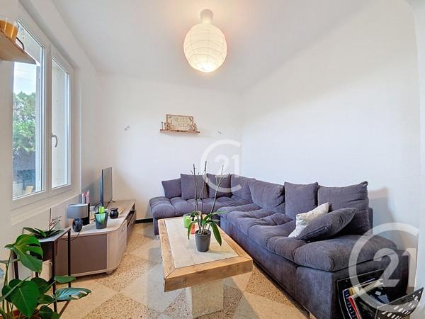 Maison à vendre  4 pièces - 102 m2 ST MARTIN DE CRAU - 13