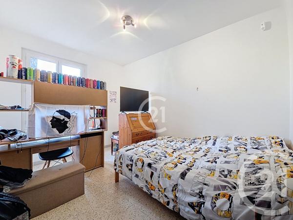 Maison à vendre  4 pièces - 102 m2 ST MARTIN DE CRAU - 13