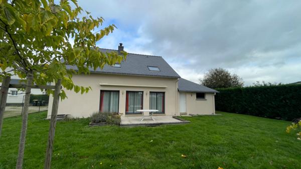 Maison familiale offrant quatre chambres à Sainte Anne d'Auray