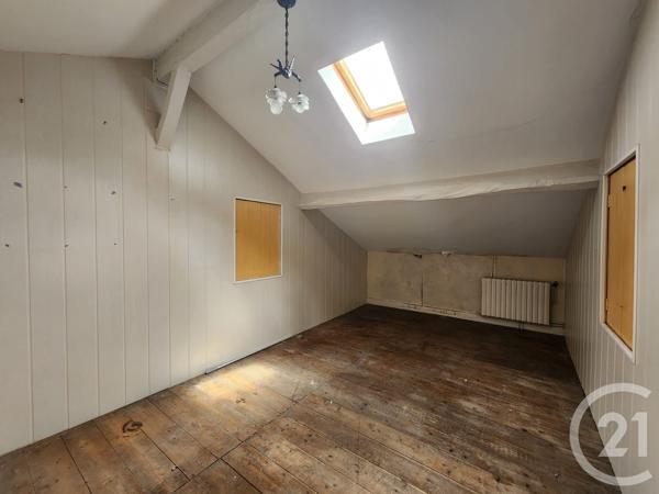 Maison à vendre  5 pièces - 145,79 m 2   LESPARRE MEDOC  - 33