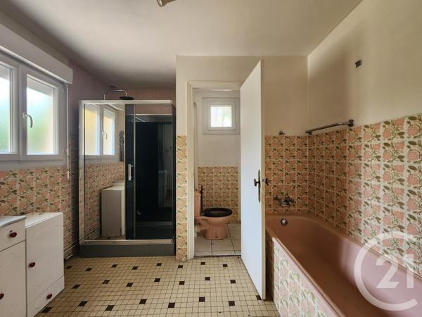 Maison à vendre  5 pièces - 145,79 m 2   LESPARRE MEDOC  - 33