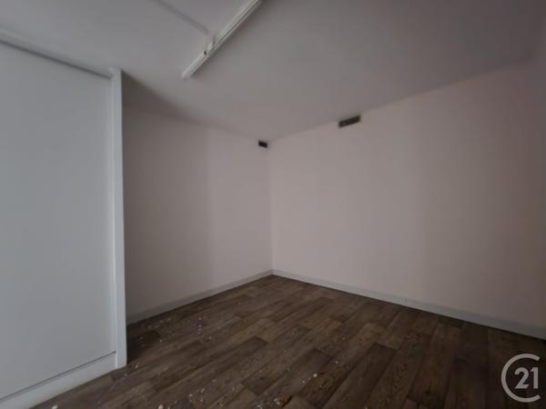 Maison à vendre  5 pièces - 145,79 m 2   LESPARRE MEDOC  - 33