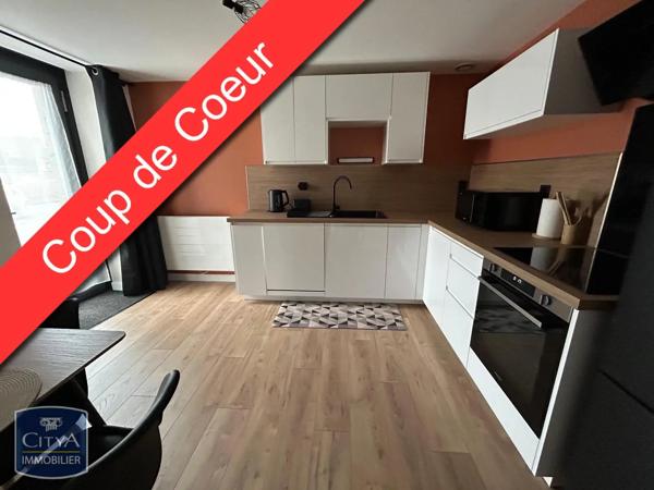 Maison à louer 2 pièces 55m² Changé (72560)