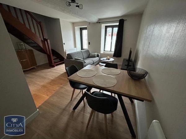 Maison à louer 2 pièces 55m² Changé (72560)