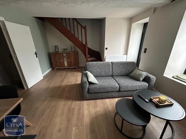 Maison à louer 2 pièces 55m² Changé (72560)