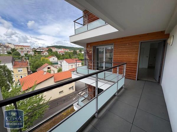 Appartement à louer 3 pièces 70.8m² Clermont-Ferrand (63000)