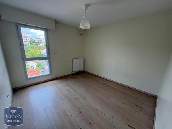 Appartement à louer 3 pièces 70.8m² Clermont-Ferrand (63000)