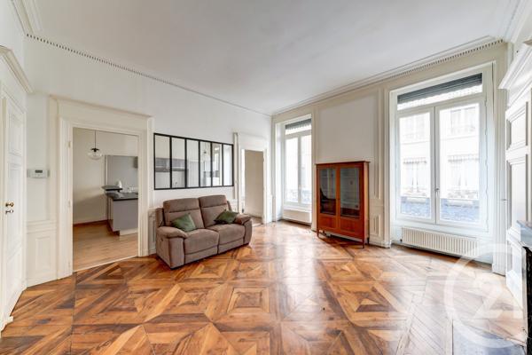 Appartement F2 à vendre  2 pièces - 79,97 m2 LYON - 69002