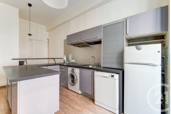 Appartement F2 à vendre  2 pièces - 79,97 m2 LYON - 69002