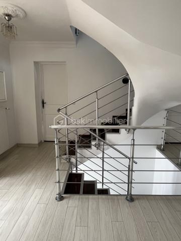 Maison de 228 m²