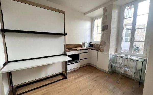 Appartement à louer    1 pièce • 13,68 m2 La Rochelle