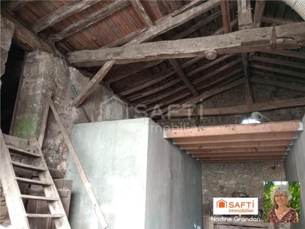 Ancien corps de ferme à fort potentiel