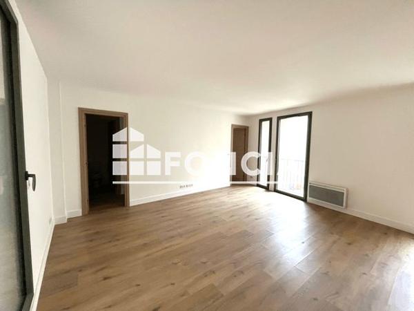 Location Appartement 2 pièces 47.98 m² - 12 TER RUE DU ROI RENE Avignon 84000