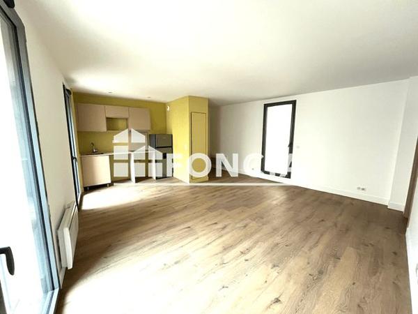 Location Appartement 2 pièces 47.98 m² - 12 TER RUE DU ROI RENE Avignon 84000