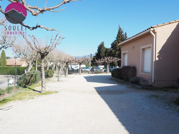Mazan (84380) Villa de plain-pied avec jardin