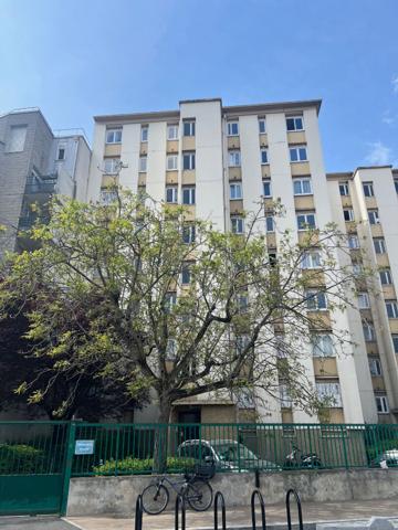 Appartement Aubervilliers 4 pièce(s) 61 m2