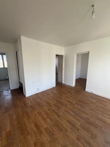 Appartement Aubervilliers 4 pièce(s) 61 m2