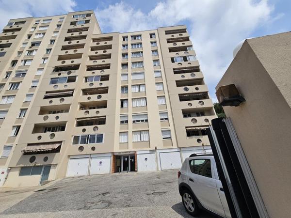 Vente / Appartement T2 à Vallauris (06220)