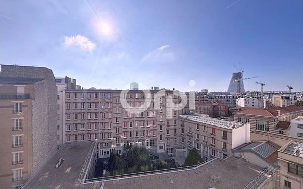 Appartement à vendre    2 pièces • 27,68 m2 Paris 15