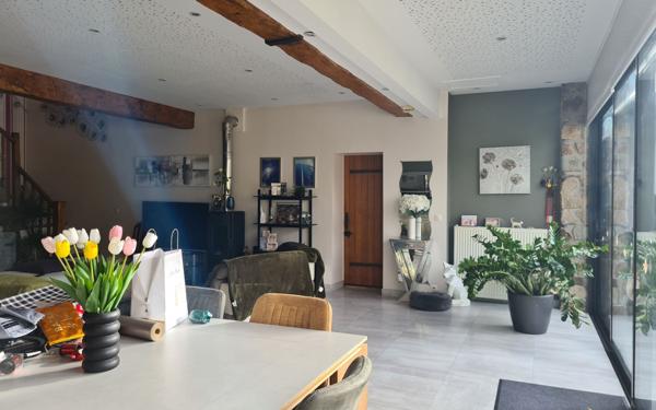 Maison à vendre    6 pièces •  Vaux-sur-Mer