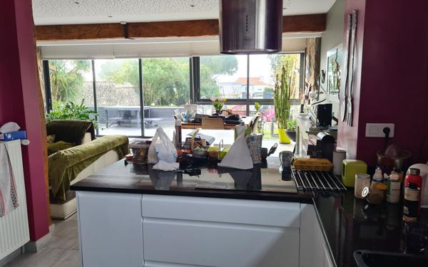 Maison à vendre    6 pièces •  Vaux-sur-Mer