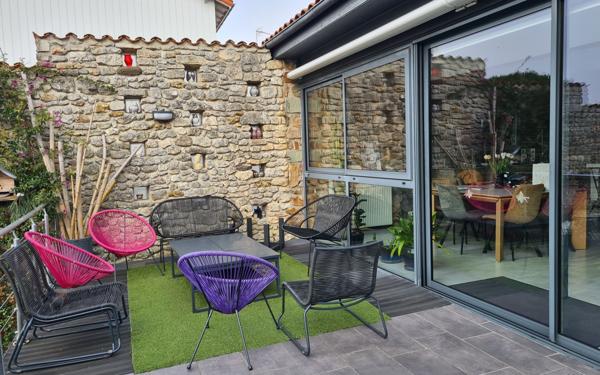 Maison à vendre    6 pièces •  Vaux-sur-Mer