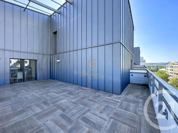 Appartement T3 à vendre  3 pièces - 79,37 m 2   LYON  - 69008