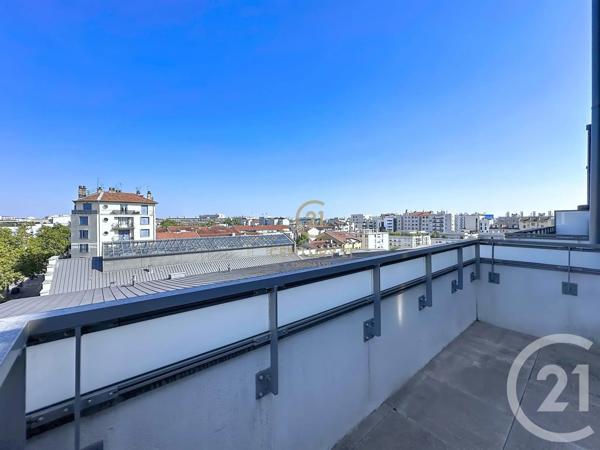 Appartement T3 à vendre  3 pièces - 79,37 m 2   LYON  - 69008
