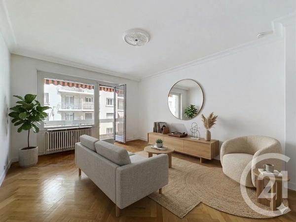 Appartement T3 à vendre  3 pièces - 79,37 m 2   LYON  - 69008