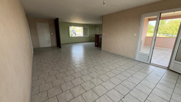 Maison
         5 pièces
        - 134 m² 229 000 € *