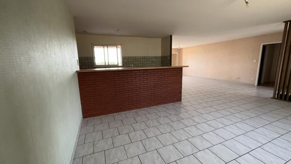 Maison
         5 pièces
        - 134 m² 229 000 € *