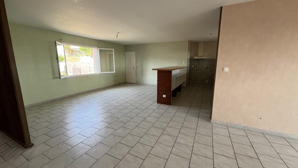 Maison
         5 pièces
        - 134 m² 229 000 € *