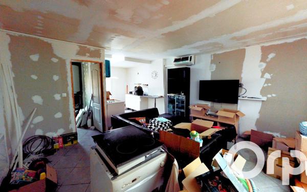 Appartement à vendre    3 pièces •  Solliès-Pont