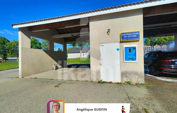 Murs Et Fonds De Commerce de 925 m²