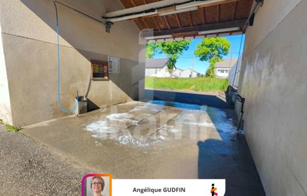 Murs Et Fonds De Commerce de 925 m²