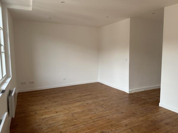 Immeuble 242.3 m² 3 etage(s)