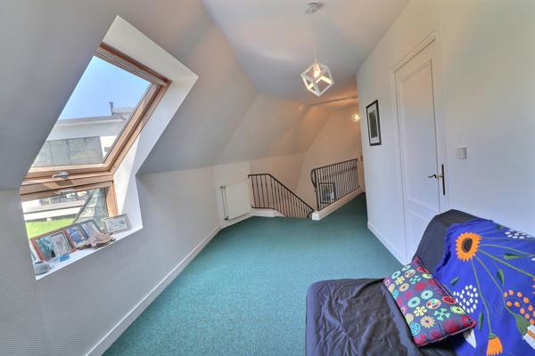 Guipavas (29490) A VENDRE MAISON DE CARACTERE DE 220 M2 AVEC PARC PAYSAGER DE 3698 M2 ET VUE MER IMPRENABLE