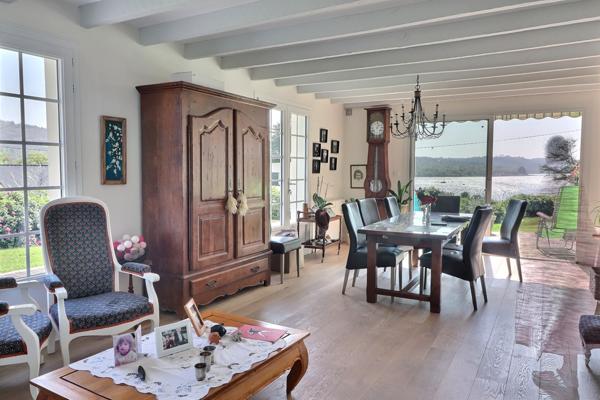 Guipavas (29490) A VENDRE MAISON DE CARACTERE DE 220 M2 AVEC PARC PAYSAGER DE 3698 M2 ET VUE MER IMPRENABLE