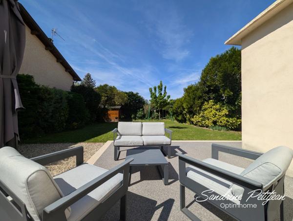 A vendre maison 94 m² - 5 pièces - parcelle 469 m² - Vaulx en Velin Secteur Rize